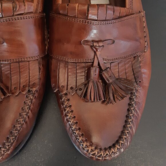 Johnston & Murphy SZ 9.5 Chestnut Brown Men's Tassel Loafers with Kilt Fringe - Picture 4 of 13